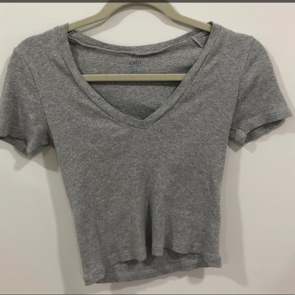 Brandy Melville V neck shirt